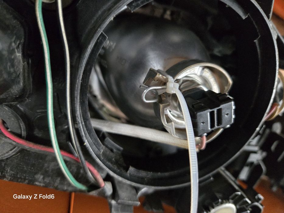 Фарове за субару легаси/аутбек  B13 2003г.-2005г./Subaru  legacy