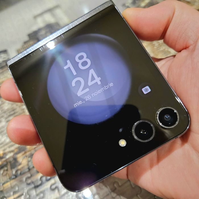 Samsung Galaxy Z Flip5