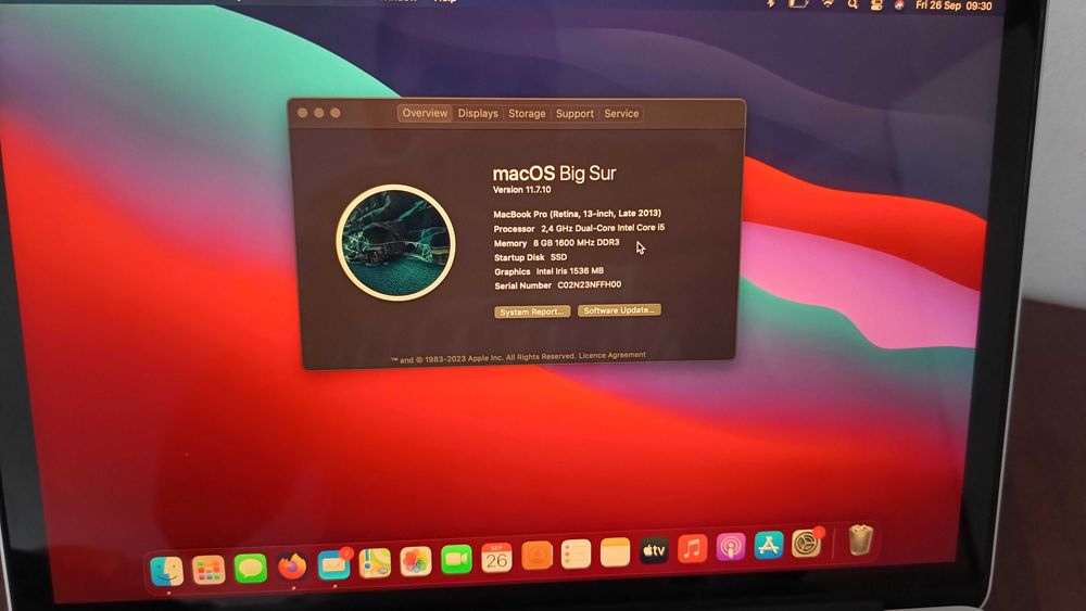 Ofertă Macbook Pro 13", SSD de 256GB, 8Gb RAM-intel core i5 late 2013