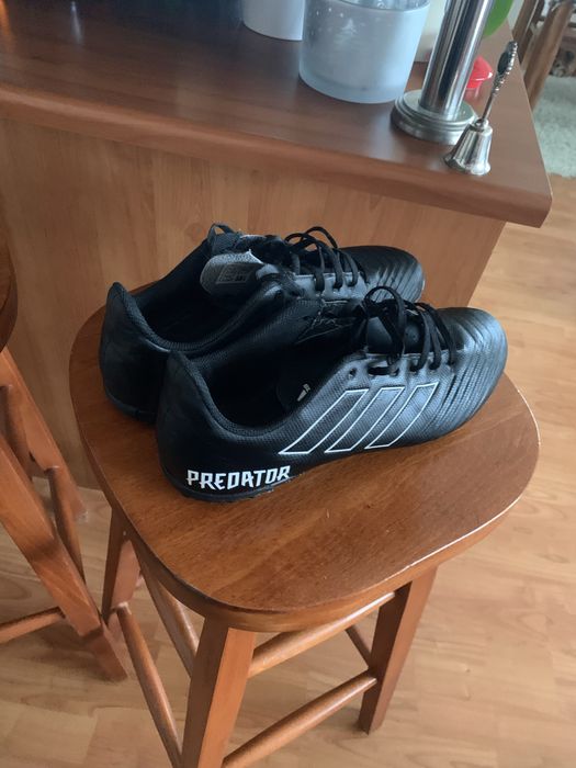 Футболни обувки Addidas  Predator