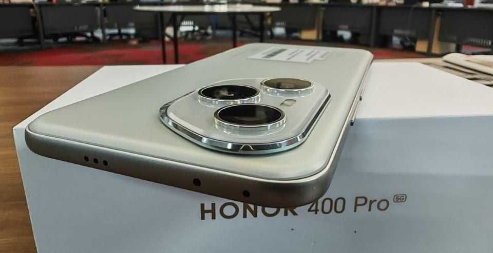Honor 400 Pro 5G Dual sim глобален с българско меню и Android auto