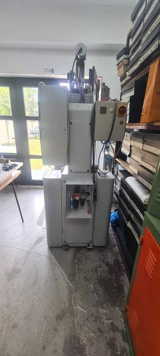 Utilaje productie incaltaminte, stanta aton, masina cambrat etc
