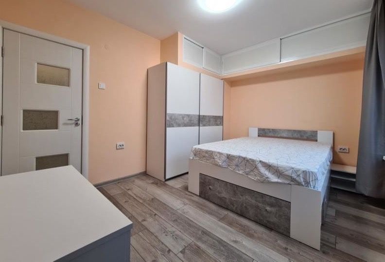 Дава се под наем Тристаен апартамент в София, Младост 1 - 105 кв.м за 535.5 € - Снимка #4