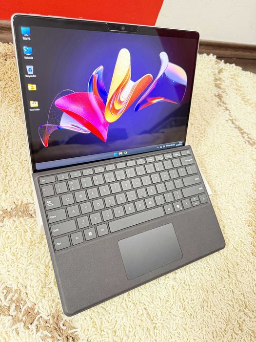 Microsoft Surface Pro 11 Snapdragon ELITE 16GB RAM 1TB OLED + Cover US