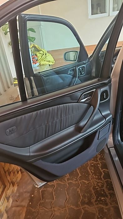 Mercedes Benz Exclusive