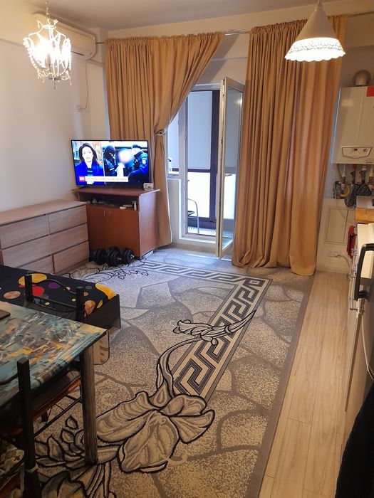 Vind garsoniera complet mobilata