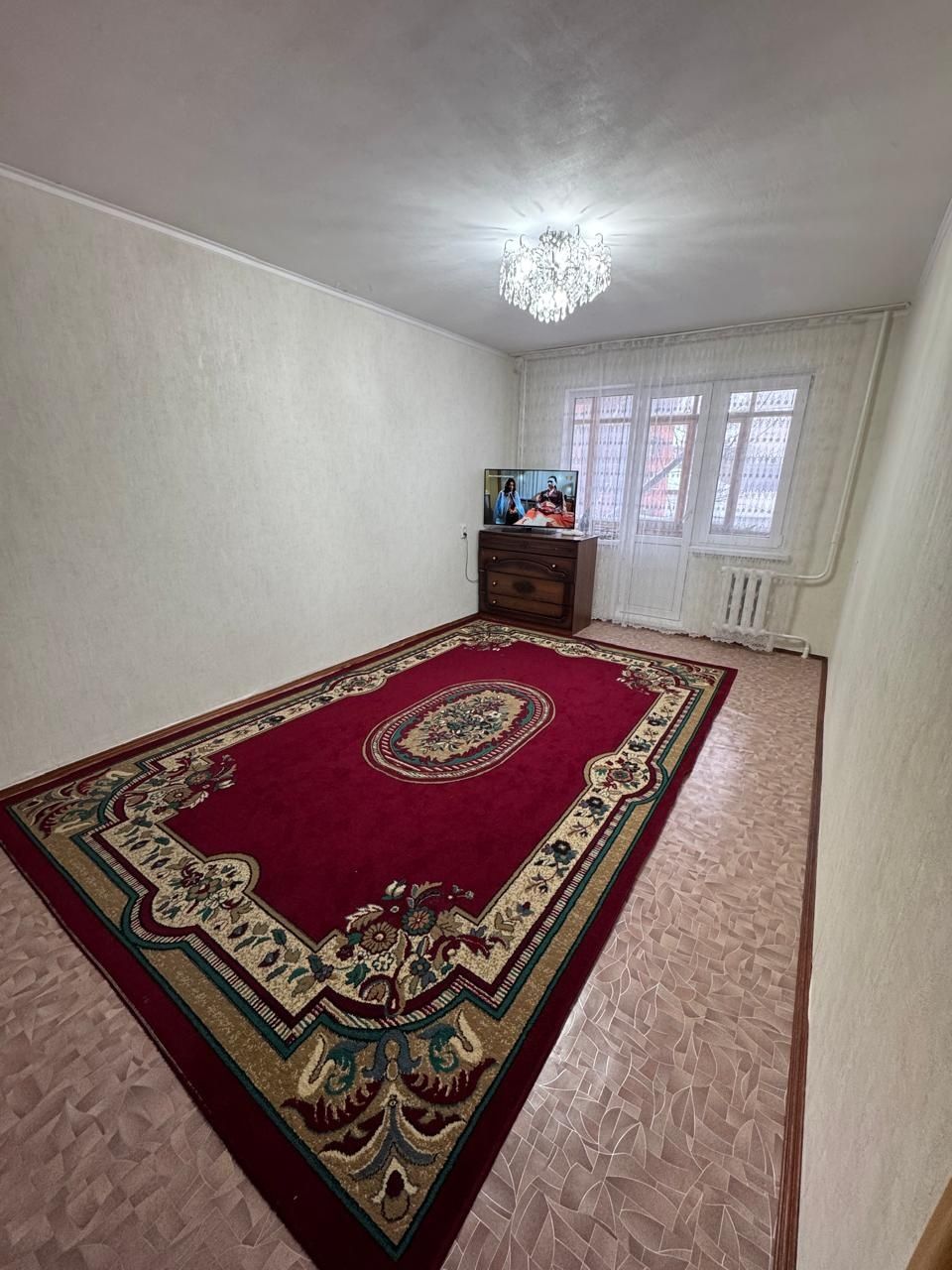 Продаётся 2 комн, центр