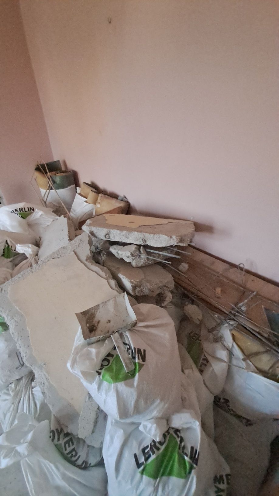 Zilieri / meseriasi constructii bucuresti ilfov bragadiru