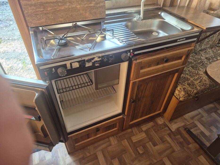 Vând Rulota dethleffs