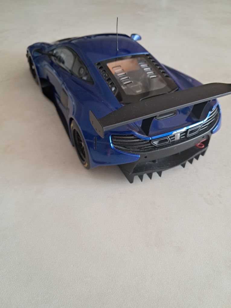 Колекционерска количка AUTOart McLaren 650S GT3 1/18