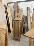 Mobilier bisericesc; Suport cantor strana biserica