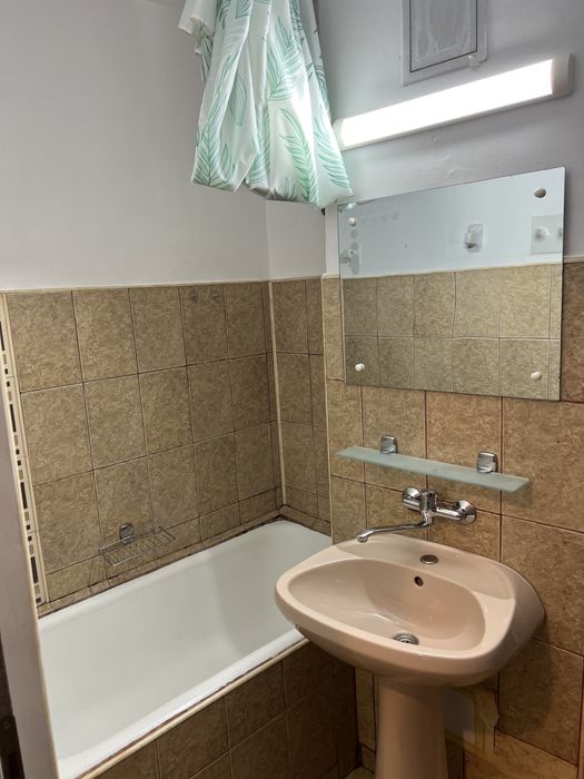 Inchiriez apartament in regim hotelier, 1 camera, 130 RON