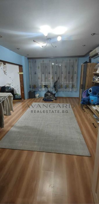 Продава се Многостаен апартамент в Пловдив, Тракия - 130 кв.м за 981 €/кв.м - Снимка #2