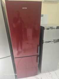 хладилник със фризер червен горение А+++