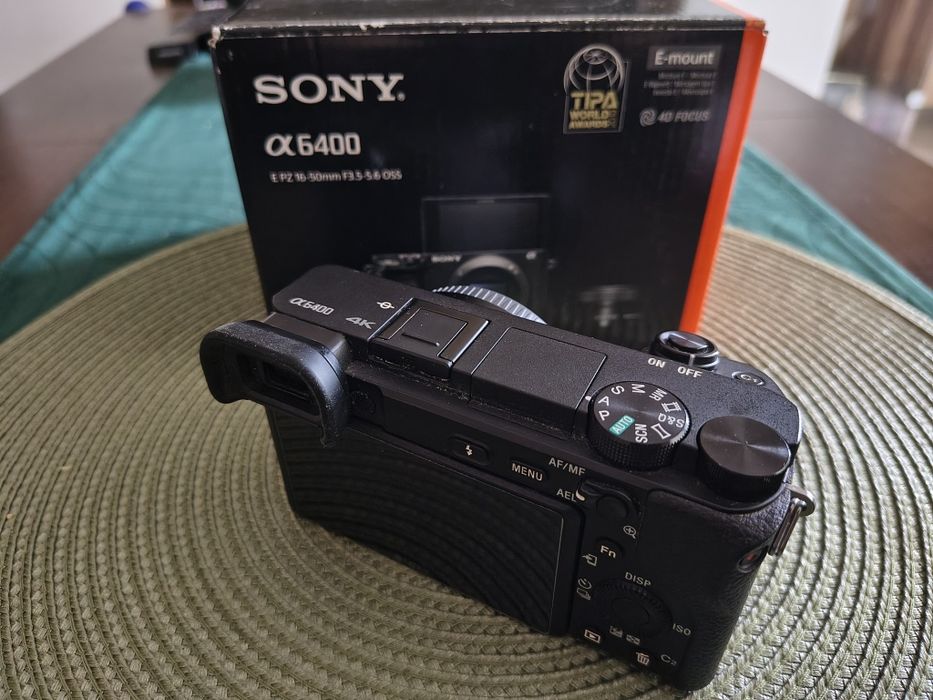 Фотоапарат Sony A6400