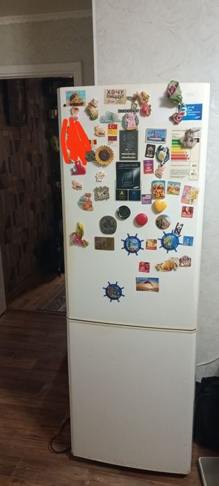 Продам холодильник.