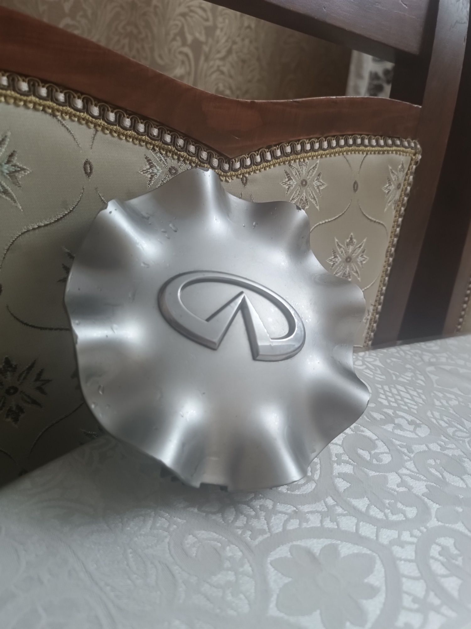 Колпак на диск infinity