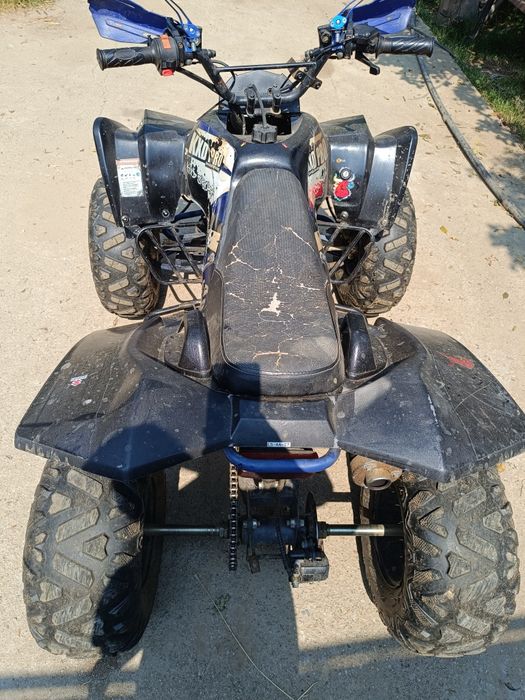 Vând atv 125cc 3+1