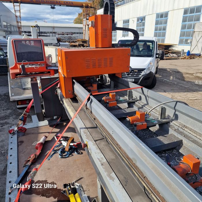 2007 Tekna TK426/3/ CNC обработващ център