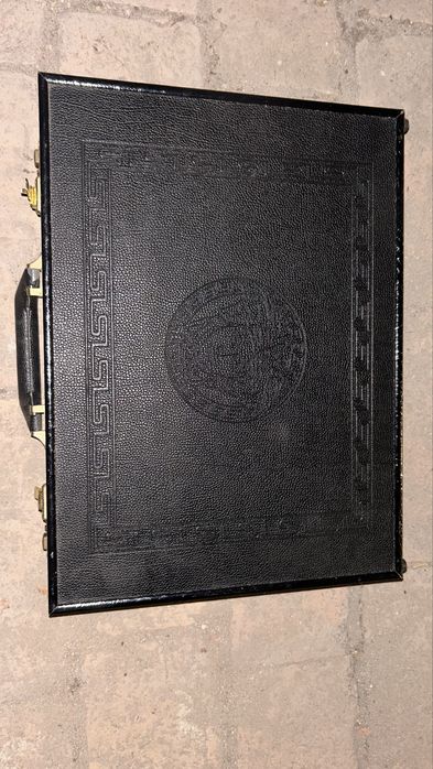 set ustensile versacce editie limitata