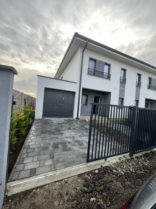 Duplex cu garaj Dumbravita
