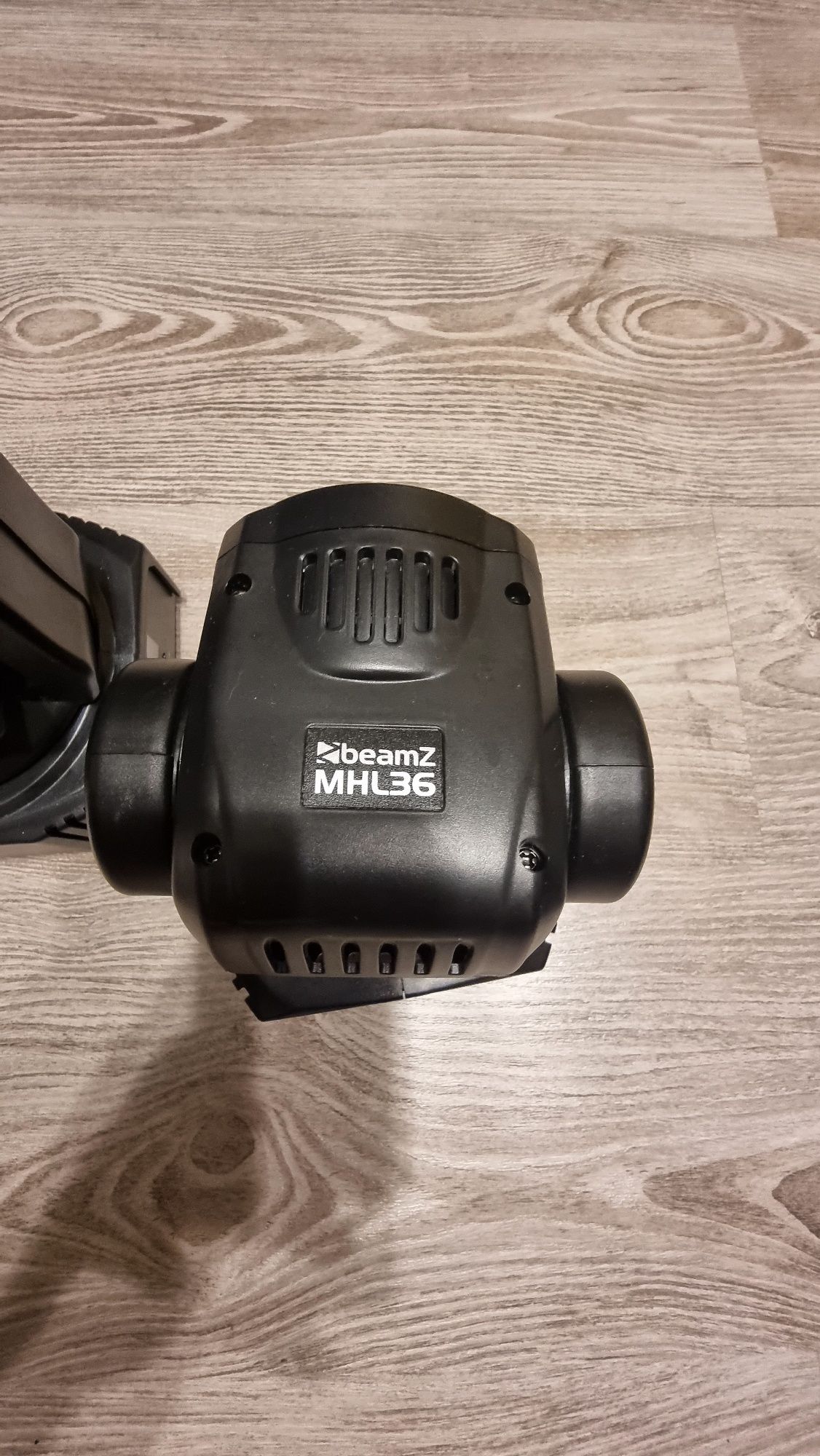 BEAMZ MHL36 moving head  set 2 BUCATI