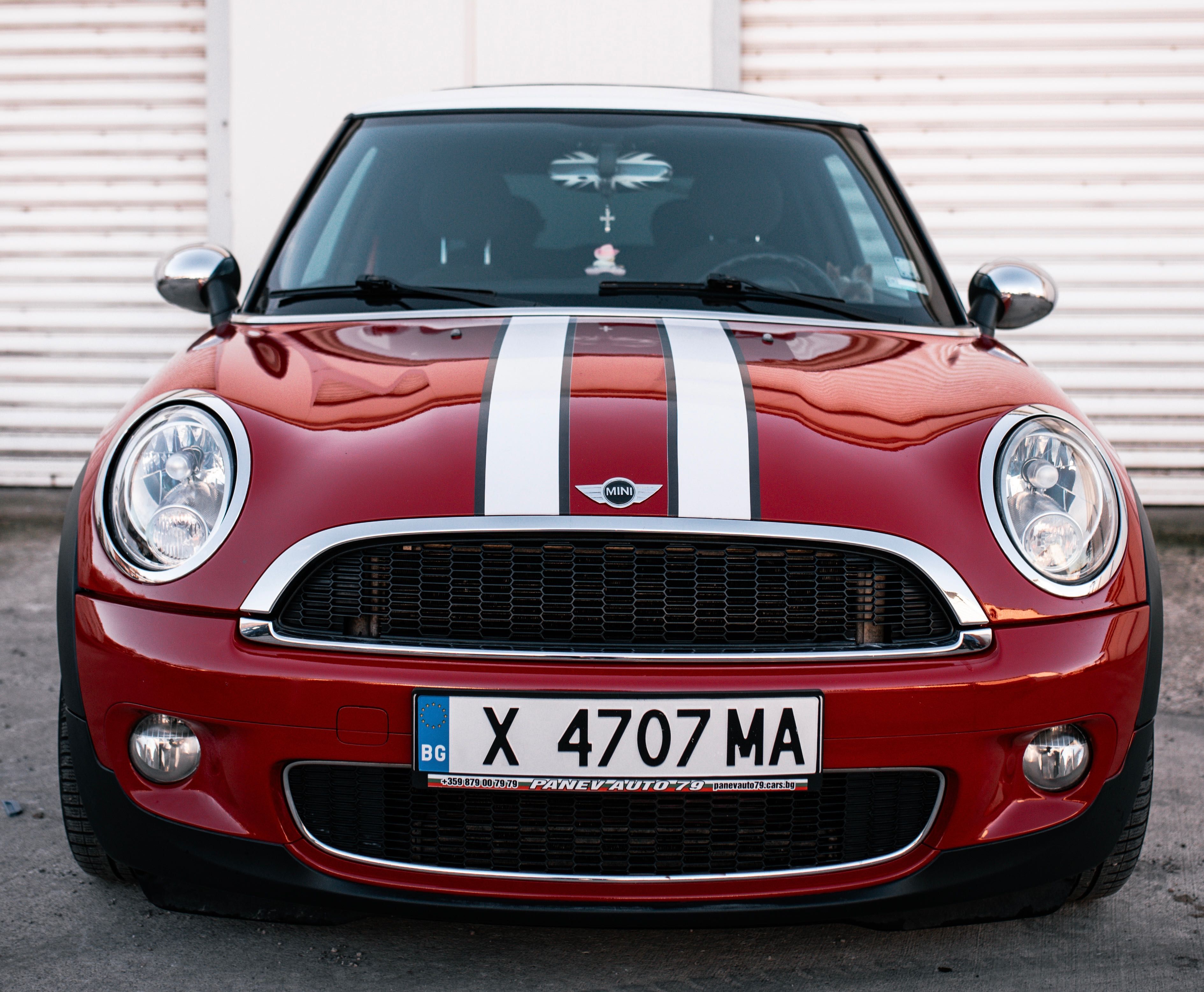 Продавам MINI COOPER D R56 1.6d