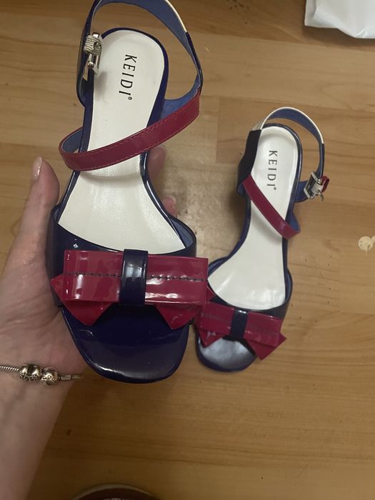 Босоножки лаковая 100% кожа