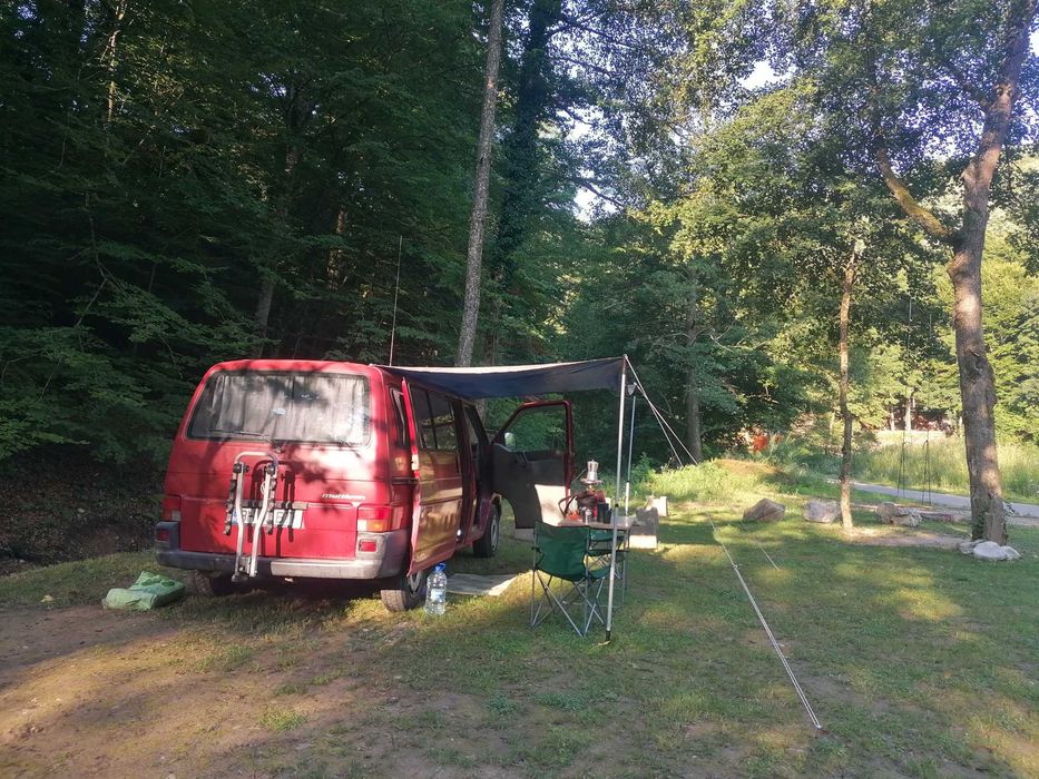 VW T4 Multivan 2.4 1992 în formă originală utilizat.