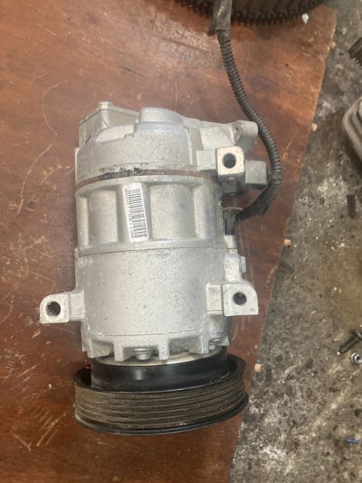 Renault clio 4 2015година 1.5dci Компресор климатик