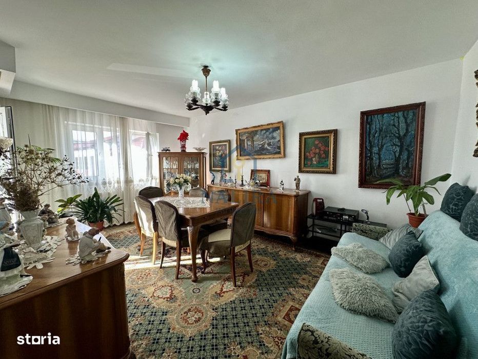 Apartament 3 camere etaj 1