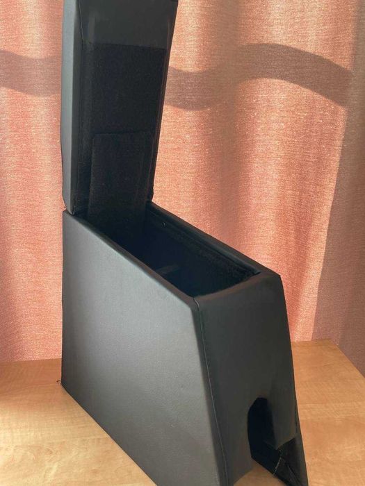 Подлакътник за Fiat Punto / Linea / Grande Punto