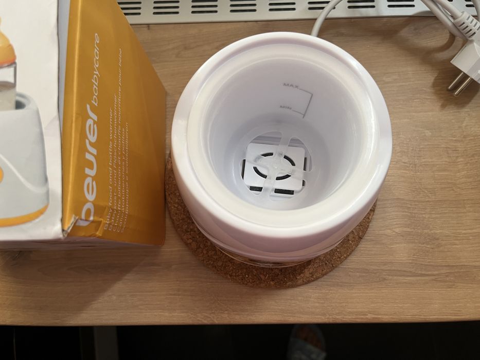 Incalzitor pentru biberoane Beurer, BY52