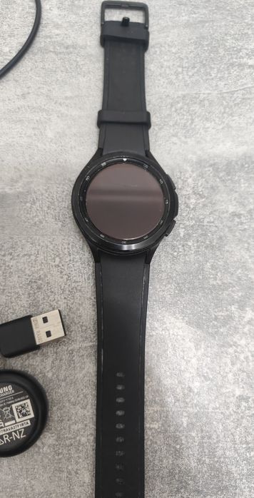 Samsung Galaxy smartwatch 4