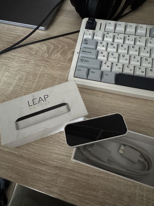 Leap motion контроллер жестами