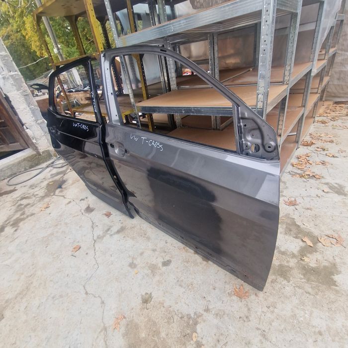 VW T-Cross предна дясна врата и задна дясна врата