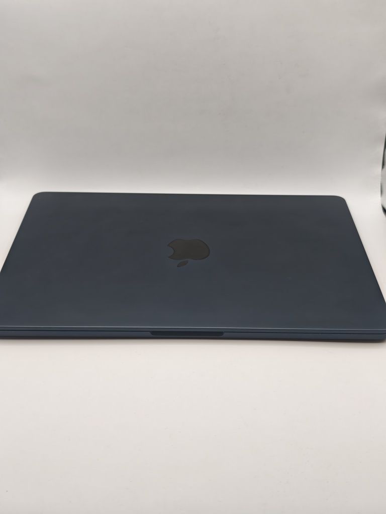 Mac Book Air M2 256 GB