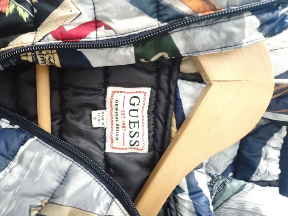 Яке Guess момче 8 г.