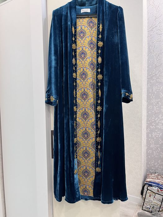 Тылқы бешпет 48 размер 50 мың теңге 2 рет киілген.Қымбатқа тіктірілген