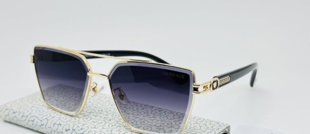 Ochelari de soare Versace