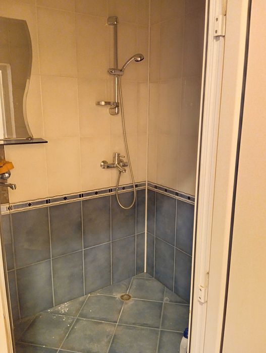 Продава се Двустаен апартамент в София, Толстой - 65 кв.м за 2385 €/кв.м - Снимка #6