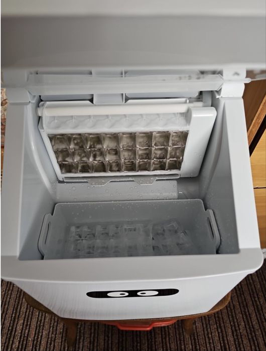 Компактный Льдогенератор