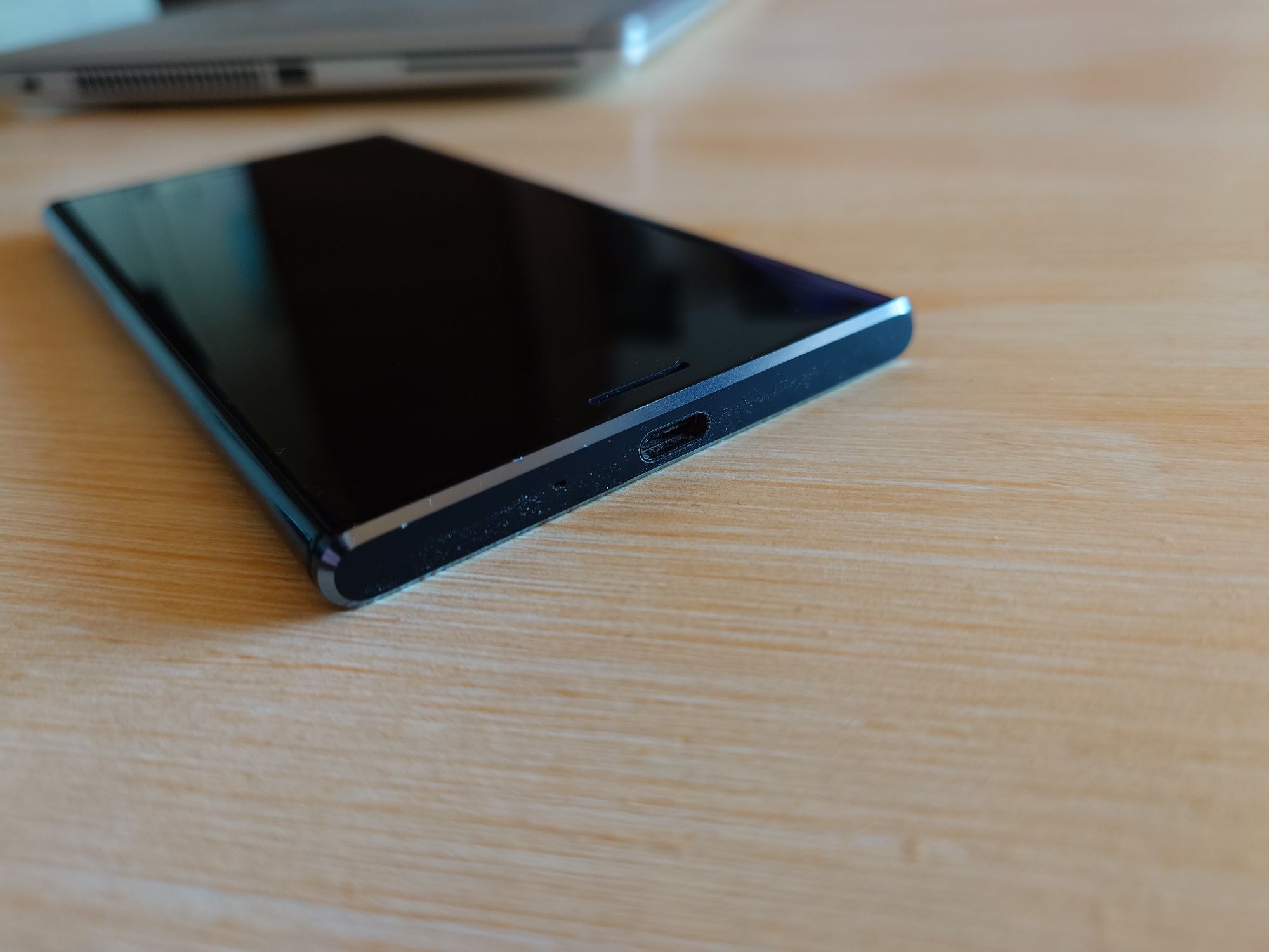 Sony Xperia XZ Premium 4K , 4RAM, 64 GB вградена