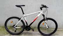 Bicicleta MTB Giant 26 cadru aluminiu 21 viteze Shimano suspensie fata