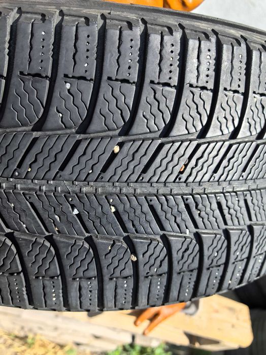 215/55/17 Мишелин ДОТ 2010 и 2014 г