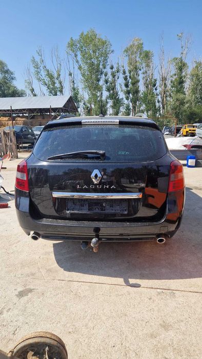 Dezmembrez Renault Laguna 3 2010 break 2.0