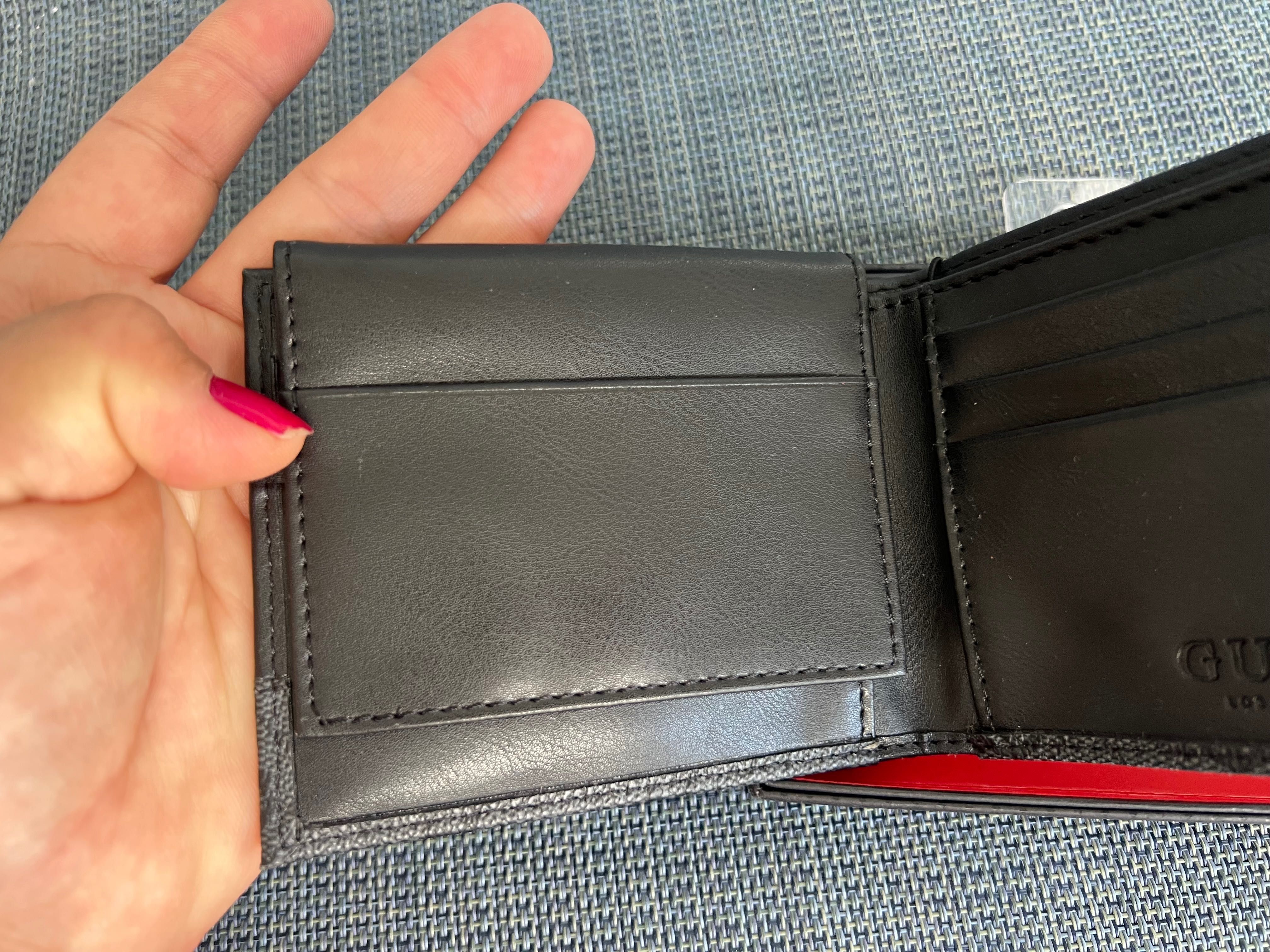 НАМАЛЕНИЕ 79лв не 139 оригинален Tommy Hilfiger Guess мъжки портфейл