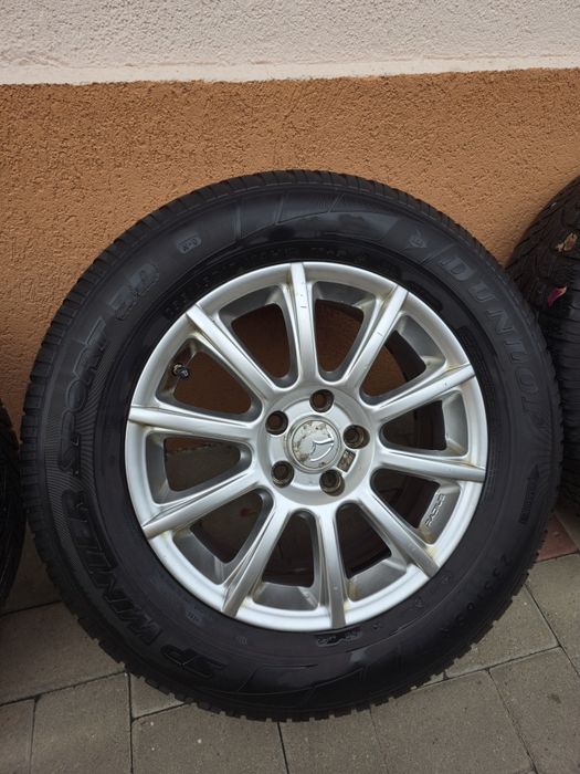 Vand Roti Iarna SUV 235/65/R17 108H Jante si Cauciucuri