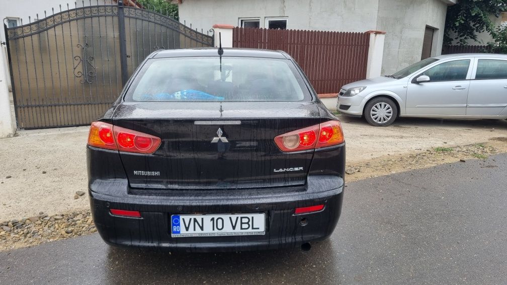 Vand/Schimbi LANCER X 2.0TDI 140 hp 166oooKM 2008