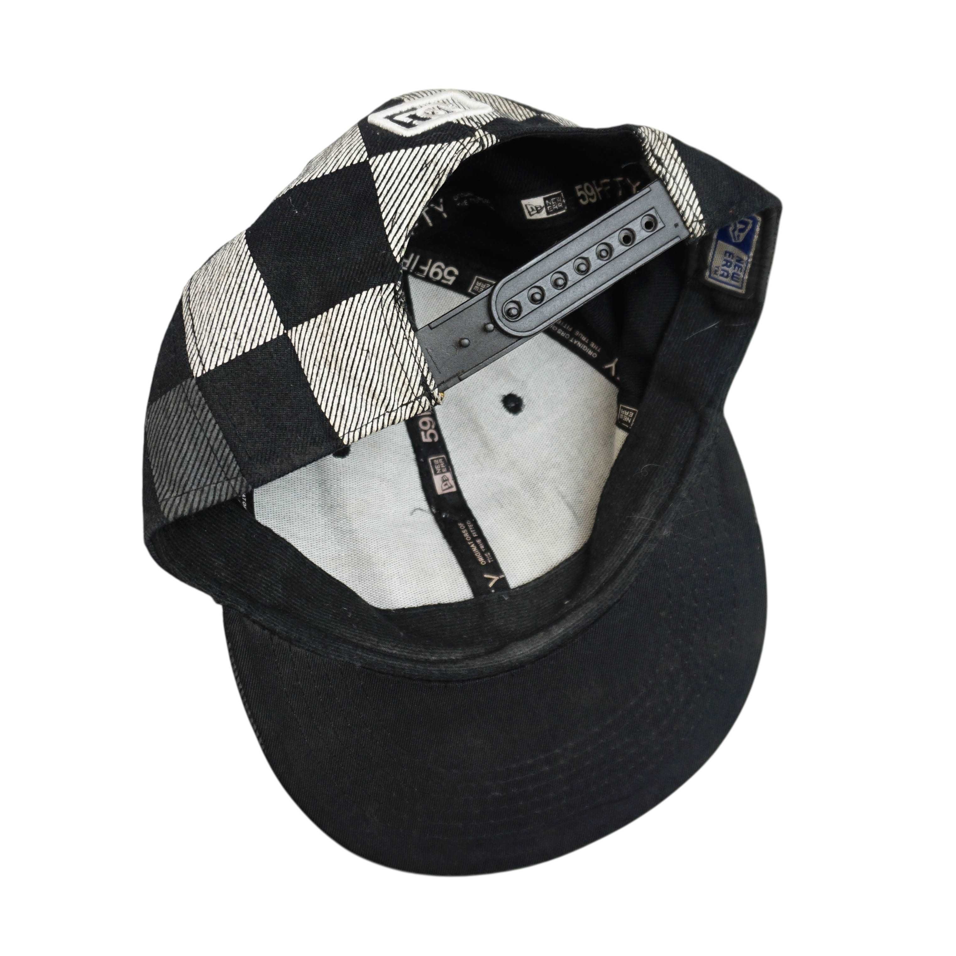 DC оригинална snapback шапка